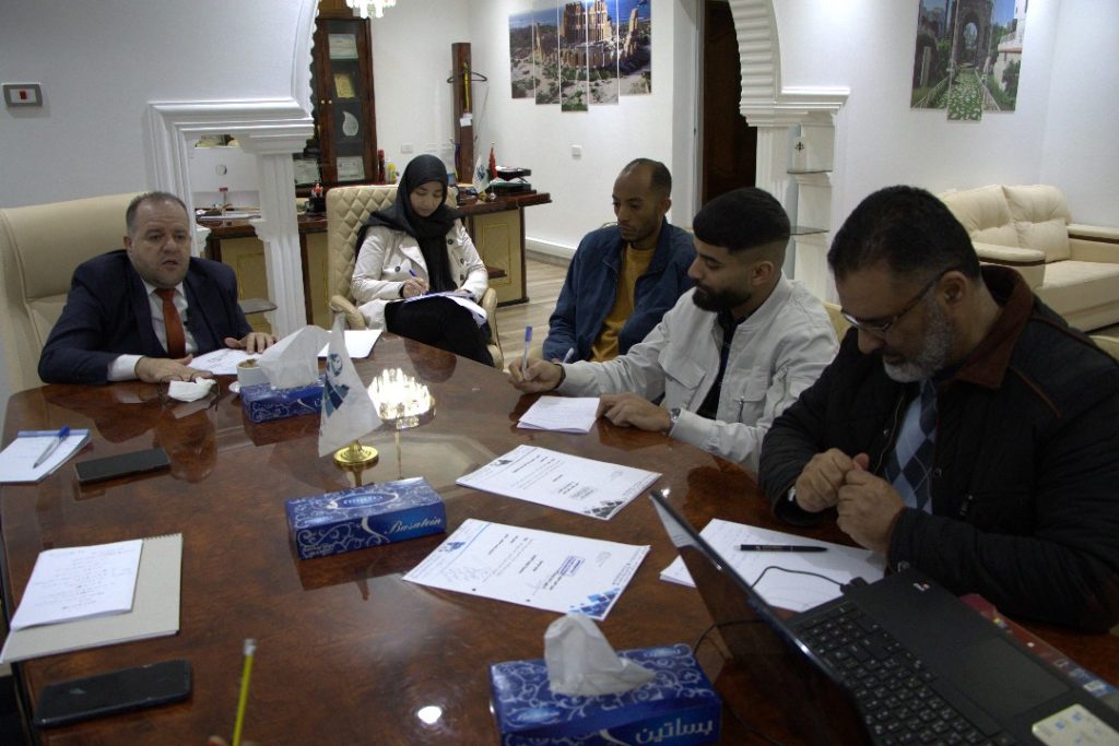 مناقشة آليات تنفيذ خطة المركز لسنة 2024 وإصدار التقرير الإحصائي السنوي عن سنة 2023 م